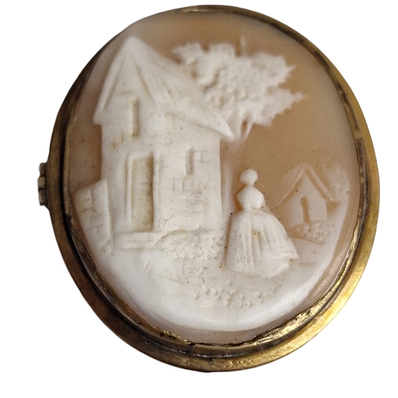 Vtg 14K GF Carved Shell Cameo Brooch 1.25" Prairie Country Themed House Women - Picture 6 of 8